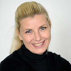 Tina Juršič Tina Juršič
