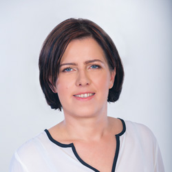 Mirela Čamo Mirela Čamo