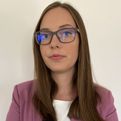 Maja Grosek Maja Grosek