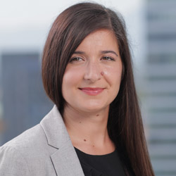 Jana Štokelj Jana Štokelj